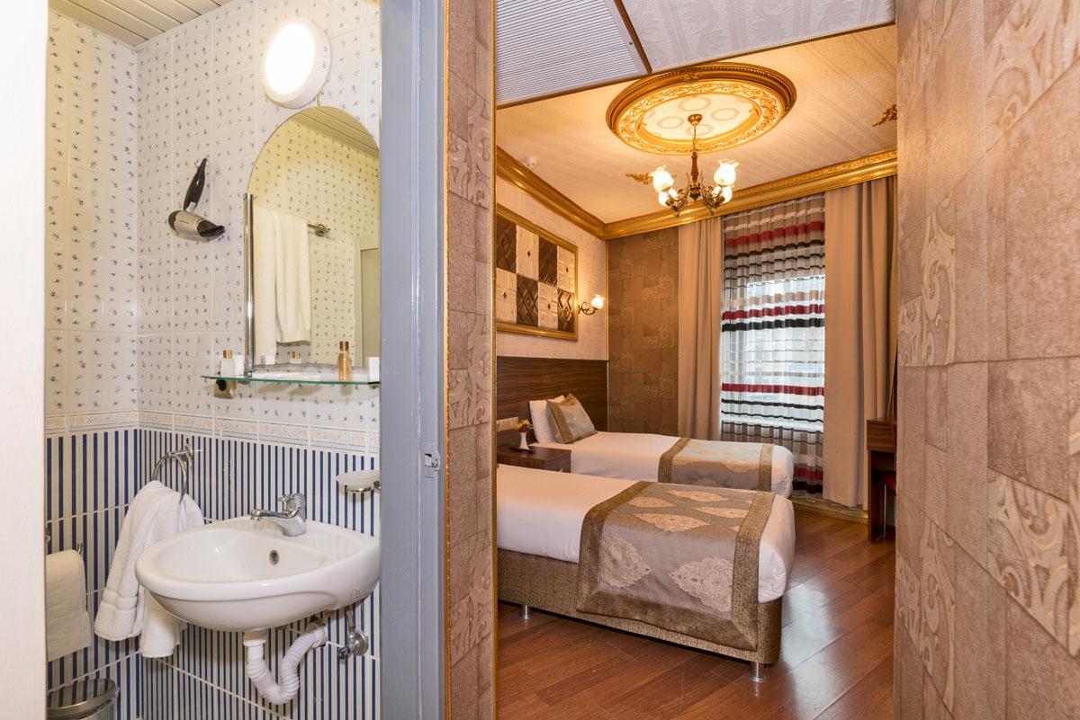Version Hotel Истанбул Екстериор снимка